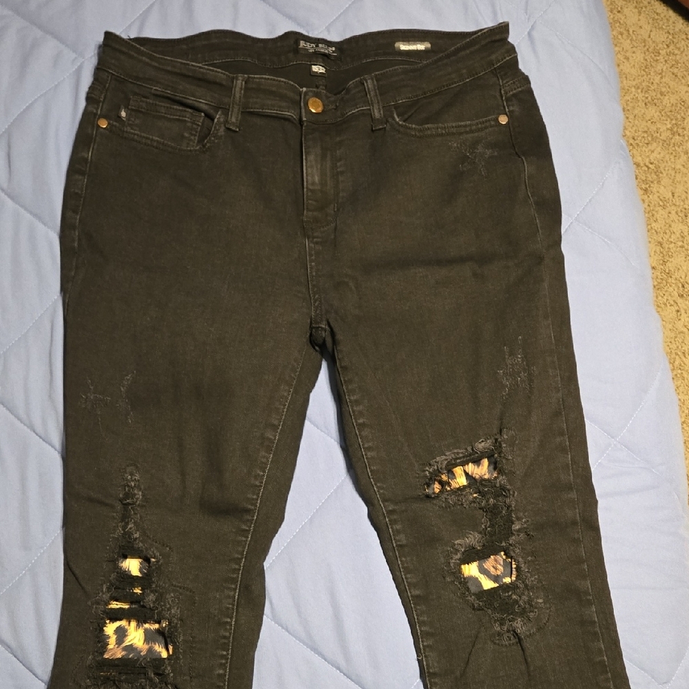 Judy Blue Black Distressed Women Jeans 15